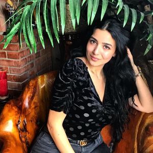 Meet your Posher, Alaa